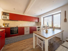 Holiday home in Longkamp with garden